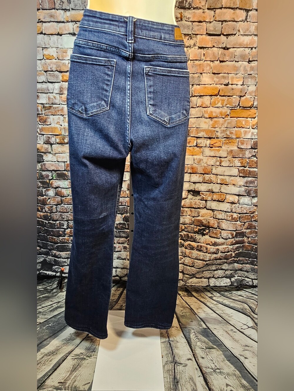 Judy Blue Size 5/27 Slim Bootcut Jeans High Rise Dark Wash Stretch Denim - Picture 4 of 5